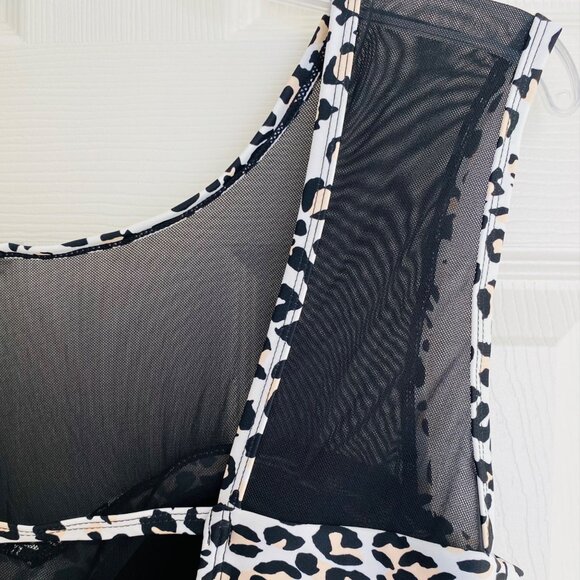 XL  Leopard Print One-Piece Swimsuit With Mesh Panels & Back Straps NWT - Picture 8 of 10